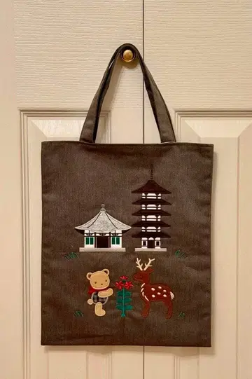 [ 새상품 미사용 ] familiar 파미리아 운경전 콜라보 토트