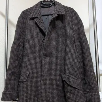 다크 브라운 체크 코트