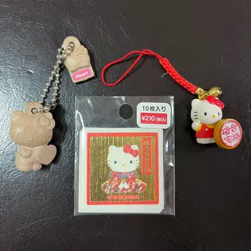 헬로키티 스트랩 2개 (합격기원) 씰 포함