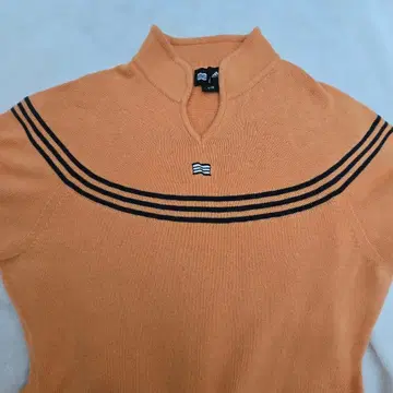 adidas 오렌지 하이넥 니트 L/G