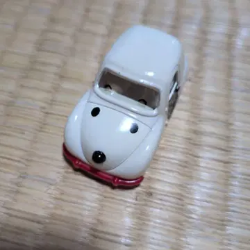 스누피 미니카 화이트