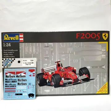 레벨 페라리 F2005 말보로 데칼 포함 1/24 미조립 중고품