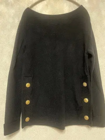 [새상품급] 23구 니쥬우산쿠 울 니트 골드 버튼 블랙 38