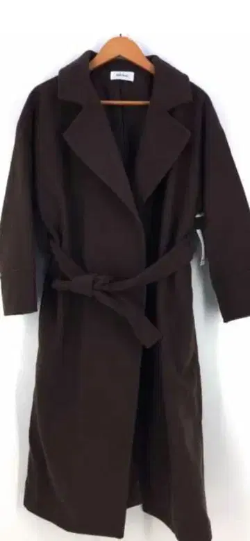 Mila Owen 브라운 롱 코트 벨티드 울 체스터 코트