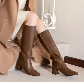 미사용 새상품 Launa lea 롱 부츠 24.5cm