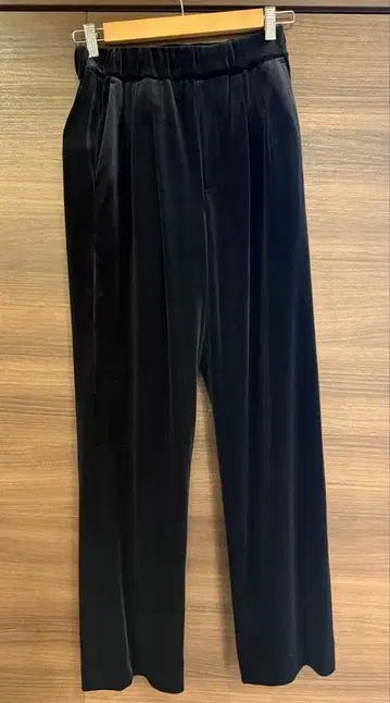 OHGA 벨로아 팬츠 블랙 S 사이즈