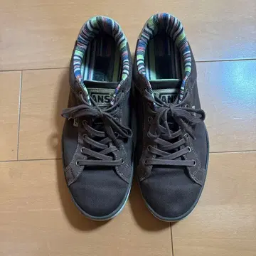 VANS 브라운 캐주얼 스니커즈