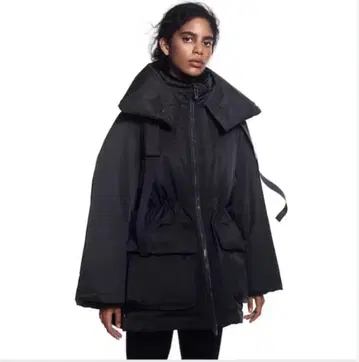 새상품급 유니클로 UNIQLO +J 하이브리드 다운 숏코트 M