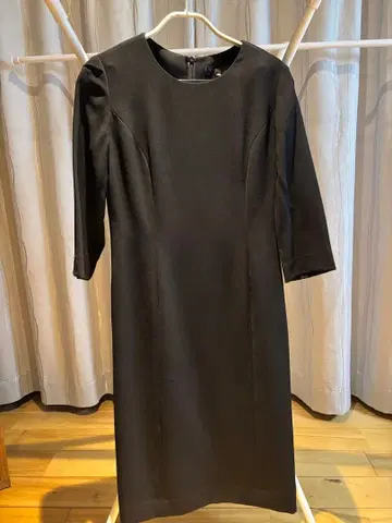 YUKI TORII 블랙 원피스 3/4 소매