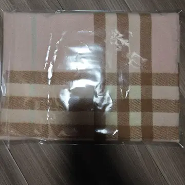 핑크와 브라운 체크 머플러