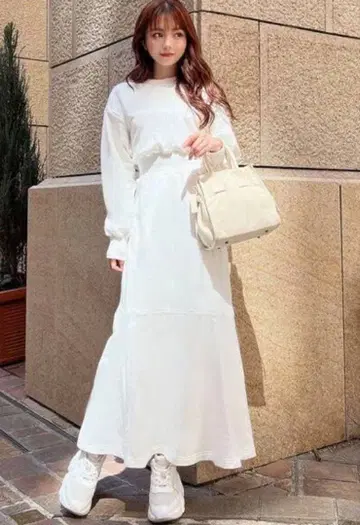 RESEXXY 맨투맨 머메이드 원피스