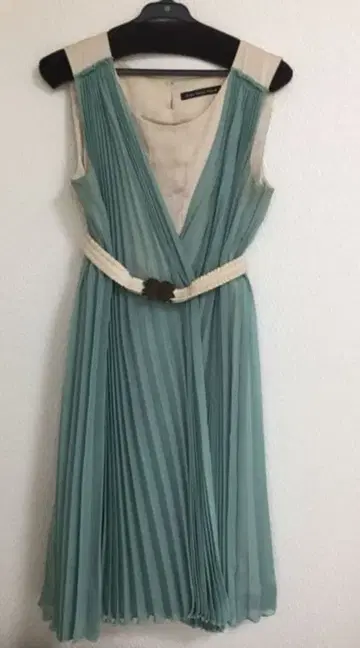 쉽스 리틀 블랙 파티 드레스