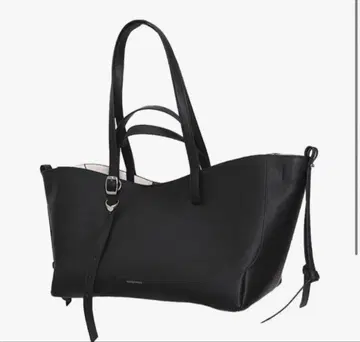 THEREDTHREAD S heart tote bag large