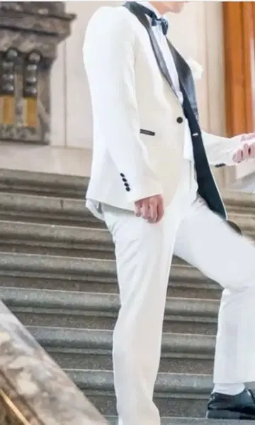화이트 턱시도 세트
