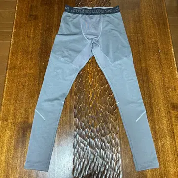 언더 아머 그레이 레깅스 L 사이즈