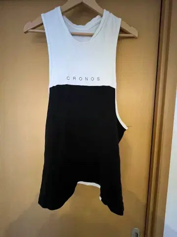 CRONOS 탱크탑 M 사이즈 화이트 블랙