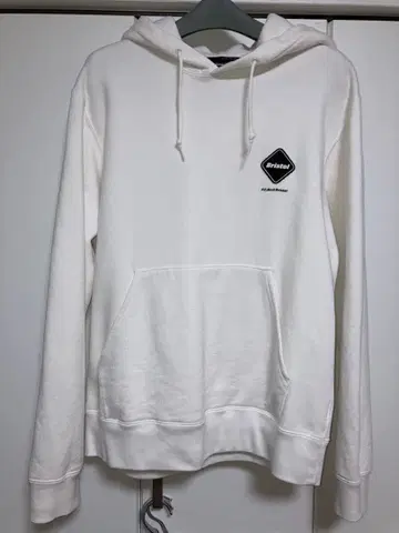 S 사이즈 FCRB 후드 로고 엠블럼 후드티 화이트
