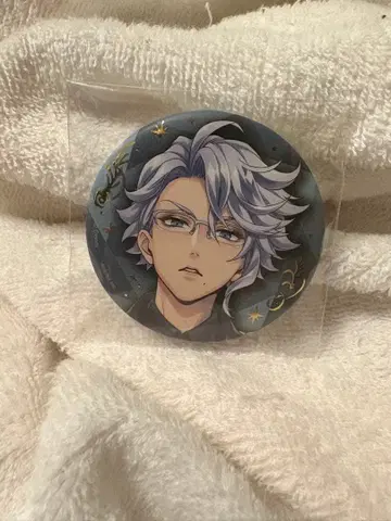 트위스테 브레이징 주얼 아즐 아셴 로트 캔뱃지 라이브