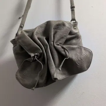 Carlos falchi 가죽 숄더백 복조리풍