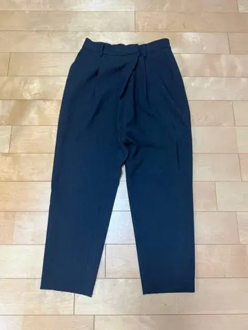 SOEJU 울라이크 턱 팬츠 보통 기장