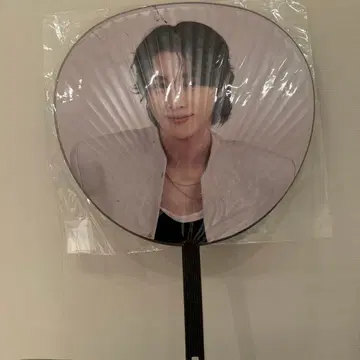 라이즈 성찬 SUNGCHAN 부채 [ RIIZING LOUD ]