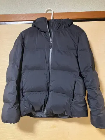 유니클로 다운 자켓