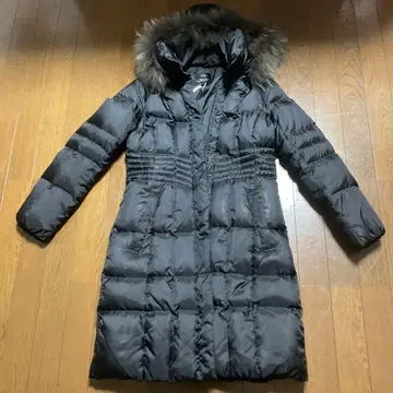 퍼 후드 블랙 다운 자켓 23구