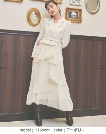 [ 새상품 ] 앙데팡당 프릴 디자인 롱 원피스