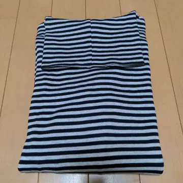 유니클로 보더 티셔츠 터틀넥