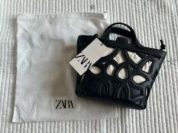 새상품 ZARA 컷워크 숄더백