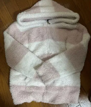 젤라또피케 후드티