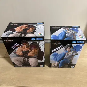 스트리트 파이터 류 춘리 피규어 세트