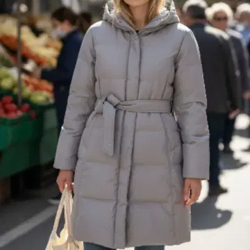 유니클로 후드 부착 베이지 롱 다운 M