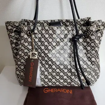 GHERARDINI 새상품급