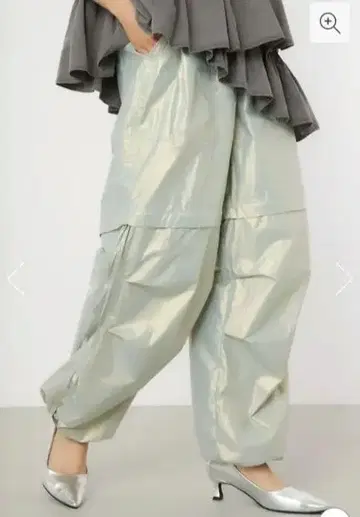 파라슈트 팬츠 실버 워크 팬츠 광택 소재