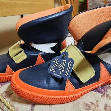 포켓몬 트레이너 키바나 SPINGLE MOVE 포켓몬 신발