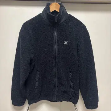 adidas 블랙 플리스 자켓 snidel