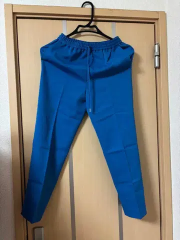 beauty&youthUA 슬랙스 로얄 블루