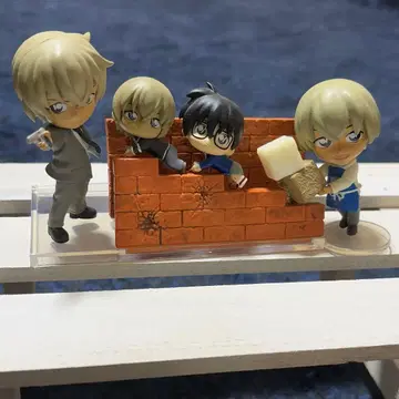 명탐정 코난 아무로 토오루 피규어