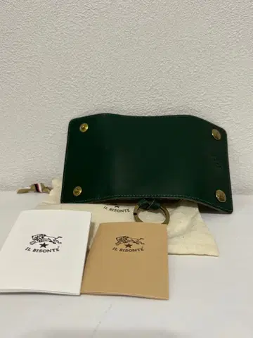 IL BISONTE 일비종떼 그린 가죽 키케이스 미사용품
