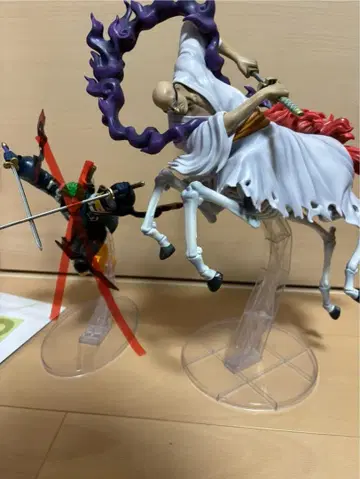 원피스 제일복권 D상 이잔 바론 V 나 스주로 성 피규어