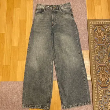 ZARA 엑스트라 배기 데님