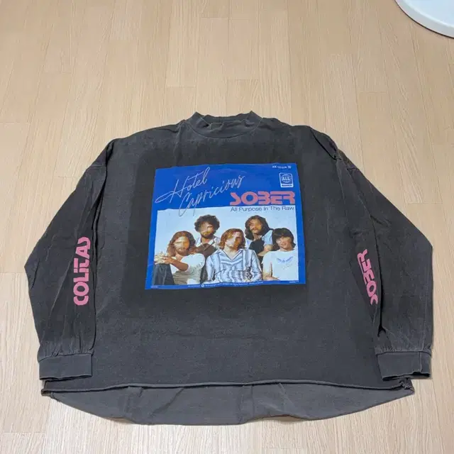 소버샵 롱슬리브 (BTS RM 착용)