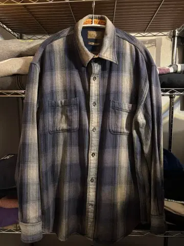 [ 90s ] St.John's Bay 옴브레 체크 플란넬 셔츠 블루