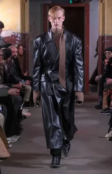 20aw vegan leather coat