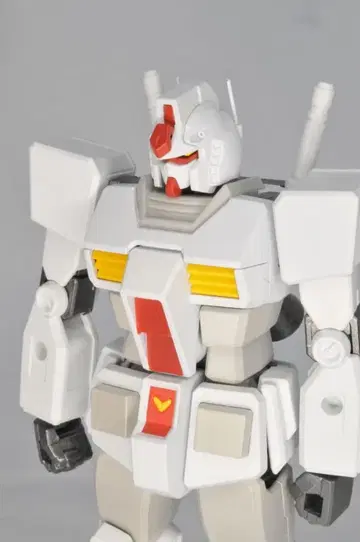 [ EG ] 반다이 건담 개조 롤아웃 컬러 전체 도색 완성품