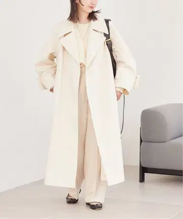 새상품급 [ R'IAM ] 본딩 트렌치코트 64,900엔