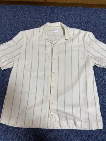 ZARA 반팔 셔츠 오픈 카라 셔츠