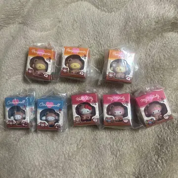 폼폼푸딩 시나모롤 헬로키티 마이멜로디 캡슐 토이 세트