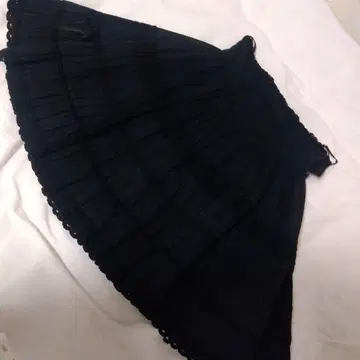 BABYTHESTARSSHINEBRIGHT 스커트 회고